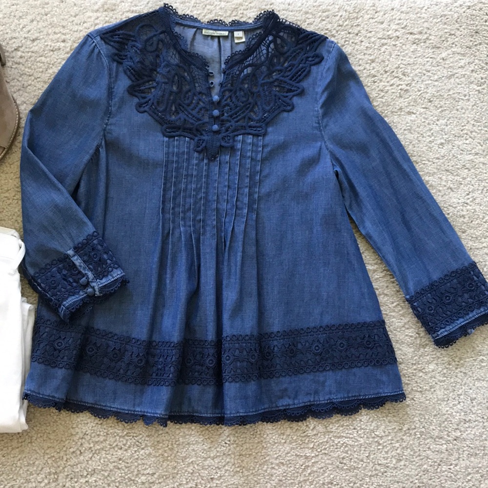 Anthropologie Laced Chambray Top - Picture 3 of 7